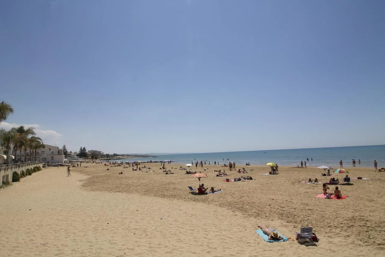 Villa Venere Marina di Ragusa Holiday home